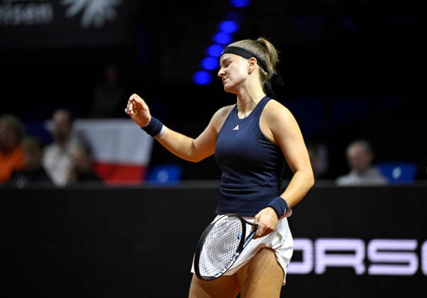 Karolina Muchova (CZE) enttaeuscht Tennis Damen Porsche-Cup Porsche Tennis Grand Prix GP Stuttgart 2026 Porsche Arena 11-19.04.2026 DFL REGULATIONS PROHIBIT ANY USE OF PHOTOGRAPHS AS IMAGE SEQUENCES AND OR QUASI-VIDEO Tennis Damen Porsche-Cup Porsche Tennis Grand Prix GP Stuttgart 2026