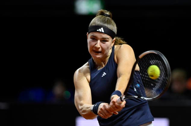 Karolina Muchova (CZE) Aktion Tennis Damen Porsche-Cup Porsche Tennis Grand Prix GP Stuttgart 2026 Porsche Arena 11-19.04.2026 DFL REGULATIONS PROHIBIT ANY USE OF PHOTOGRAPHS AS IMAGE SEQUENCES AND OR QUASI-VIDEO Tennis Damen Porsche-Cup Porsche Tennis Grand Prix GP Stuttgart 2026