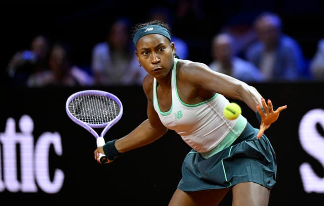 Coco Gauff (USA) Aktion Tennis Damen Porsche-Cup Porsche Tennis Grand Prix GP Stuttgart 2026 Porsche Arena 11-19.04.2026 DFL REGULATIONS PROHIBIT ANY USE OF PHOTOGRAPHS AS IMAGE SEQUENCES AND OR QUASI-VIDEO Tennis Damen Porsche-Cup Porsche Tennis Grand Prix GP Stuttgart 2026