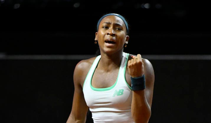 Coco Gauff (USA) Jubel Freude Emotion Tennis Damen Porsche-Cup Porsche Tennis Grand Prix GP Stuttgart 2026 Porsche Arena 11-19.04.2026 DFL REGULATIONS PROHIBIT ANY USE OF PHOTOGRAPHS AS IMAGE SEQUENCES AND OR QUASI-VIDEO Tennis Damen Porsche-Cup Porsche Tennis Grand Prix GP Stuttgart 2026