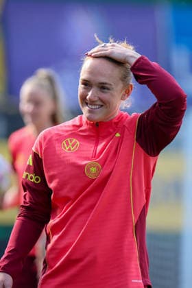 Ried im Innkreis, Österreich 17. April 2026: Vorbereitung auf das Frauen WM-Qualifikationsspiel Österreich vs. Deutschland - Abschlusstraining Im Bild: Lisanne Gräwe Graewe (Deutschland) Copyright: HMBxMedia MadeleinexFantini