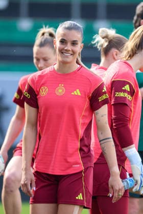 Ried im Innkreis, Österreich 17. April 2026: Vorbereitung auf das Frauen WM-Qualifikationsspiel Österreich vs. Deutschland - Abschlusstraining Im Bild: Selina Cerci (Deutschland) Copyright: HMBxMedia MadeleinexFantini