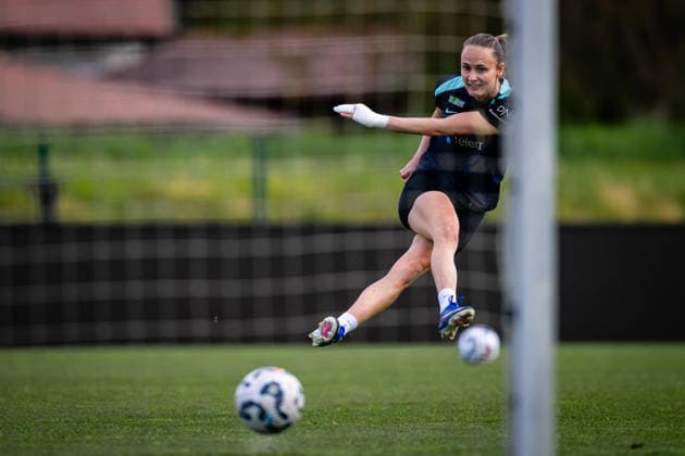 260417 Caroline Graham Hansen of the Norwegian women™s national football team during a training session on April 17, 2026 in Ptuj. Photo: Marius Simensen BILDBYRAN Cop 238 bbeng dam fifa women s world cup qualifier football fotball fotboll norge norway practice soccer training trening träning Copyright: MARIUSxSIMENSEN BB260417BB210