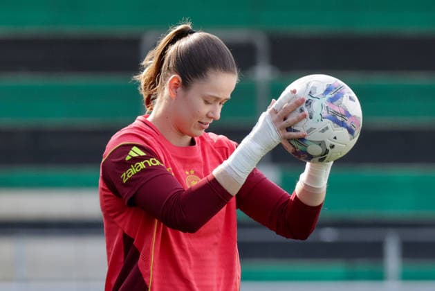 17.04.2026, xgrfx, Fussball DFB-Medientermine, Deutsche Frauennationalmannschaft Training v.l. Stina Joahnnes (Deutsche Frauennationalmannschaft) (DFL DFB REGULATIONS PROHIBIT ANY USE OF PHOTOGRAPHS as IMAGE SEQUENCES and or QUASI-VIDEO) Ried