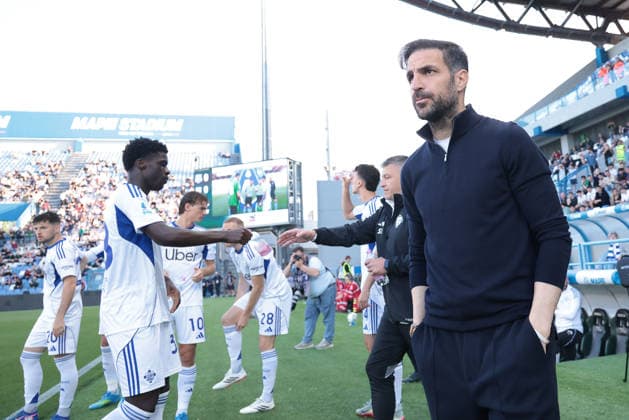 Cesc Fabregas head coach of Como 1907 during the match of 2025-2026 Serie A football between US Sassuolo Calcio vs Como 1907 at the Mapei Stadium-Citta del Tricolore on 17 April 2026 in Reggio Emilia, RE .  Copyright: xEmanuelexPennacchio IPAxSportx xipa-agency.netx xx IPA_74026902 IPA_Agency_IPA74026902