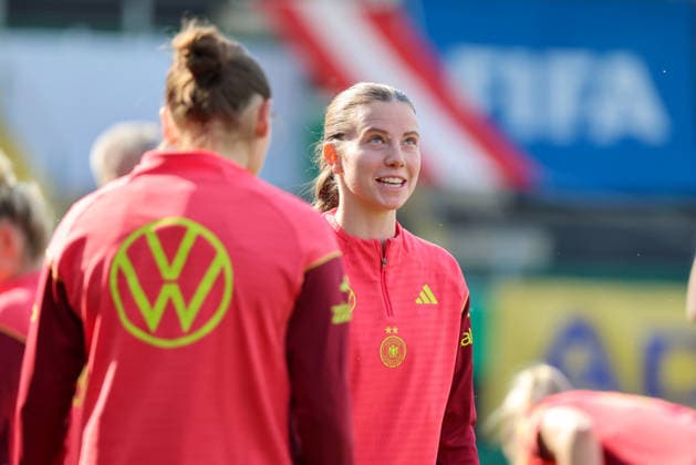 Ried im Innkreis, Österreich 17. April 2026: Vorbereitung auf das Frauen WM-Qualifikationsspiel Österreich vs. Deutschland - Abschlusstraining Im Bild: Sarah Mattner-Trembleau (Deutschland) Copyright: HMBxMedia MadeleinexFantini