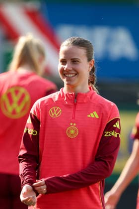 Ried im Innkreis, Österreich 17. April 2026: Vorbereitung auf das Frauen WM-Qualifikationsspiel Österreich vs. Deutschland - Abschlusstraining Im Bild: Sarah Mattner-Trembleau (Deutschland) Copyright: HMBxMedia MadeleinexFantini