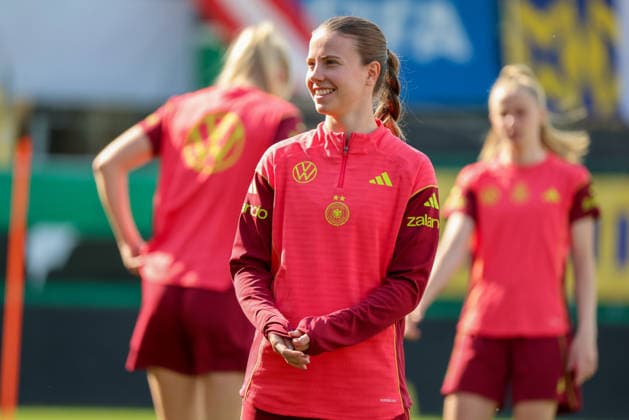 Ried im Innkreis, Österreich 17. April 2026: Vorbereitung auf das Frauen WM-Qualifikationsspiel Österreich vs. Deutschland - Abschlusstraining Im Bild: Sarah Mattner-Trembleau (Deutschland) Copyright: HMBxMedia MadeleinexFantini