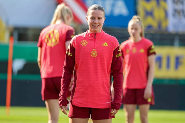 Ried im Innkreis, Österreich 17. April 2026: Vorbereitung auf das Frauen WM-Qualifikationsspiel Österreich vs. Deutschland - Abschlusstraining Im Bild: Sarah Mattner-Trembleau (Deutschland) Copyright: HMBxMedia MadeleinexFantini