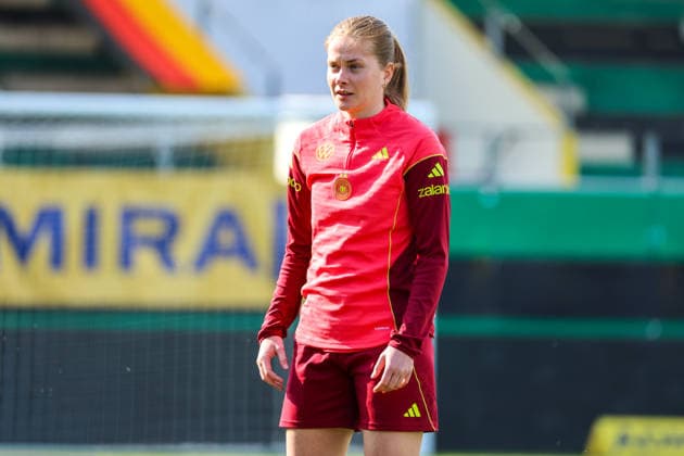 Ried im Innkreis, Österreich 17. April 2026: Vorbereitung auf das Frauen WM-Qualifikationsspiel Österreich vs. Deutschland - Abschlusstraining Im Bild: Sjoeke Nüsken Nuesken (Deutschland) Copyright: HMBxMedia MadeleinexFantini
