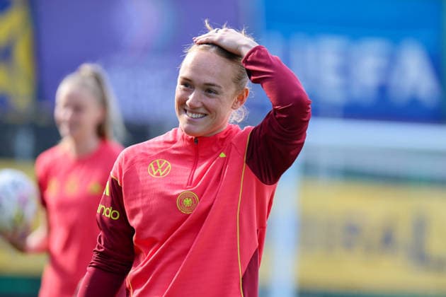 Ried im Innkreis, Österreich 17. April 2026: Vorbereitung auf das Frauen WM-Qualifikationsspiel Österreich vs. Deutschland - Abschlusstraining Im Bild: Lisanne Gräwe Graewe (Deutschland) Copyright: HMBxMedia MadeleinexFantini