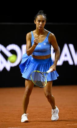 Leylah Fernandez (CAN) Jubel Freude Emotion Tennis Damen Porsche-Cup Porsche Tennis Grand Prix GP Stuttgart 2026 Porsche Arena 11-19.04.2026 DFL REGULATIONS PROHIBIT ANY USE OF PHOTOGRAPHS AS IMAGE SEQUENCES AND OR QUASI-VIDEO Tennis Damen Porsche-Cup Porsche Tennis Grand Prix GP Stuttgart 2026