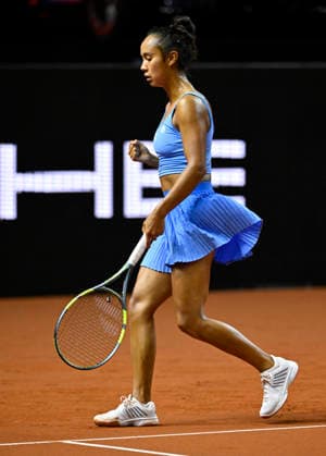 Leylah Fernandez (CAN) Jubel Freude Emotion Tennis Damen Porsche-Cup Porsche Tennis Grand Prix GP Stuttgart 2026 Porsche Arena 11-19.04.2026 DFL REGULATIONS PROHIBIT ANY USE OF PHOTOGRAPHS AS IMAGE SEQUENCES AND OR QUASI-VIDEO Tennis Damen Porsche-Cup Porsche Tennis Grand Prix GP Stuttgart 2026