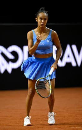 Leylah Fernandez (CAN) Jubel Freude Emotion Tennis Damen Porsche-Cup Porsche Tennis Grand Prix GP Stuttgart 2026 Porsche Arena 11-19.04.2026 DFL REGULATIONS PROHIBIT ANY USE OF PHOTOGRAPHS AS IMAGE SEQUENCES AND OR QUASI-VIDEO Tennis Damen Porsche-Cup Porsche Tennis Grand Prix GP Stuttgart 2026