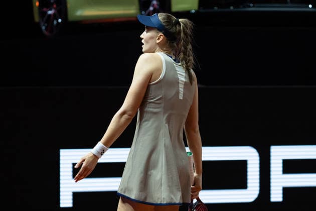 Elena Rybakina (KAZ) im Bild, enttäuscht, unzufrieden, GER, Elena Rybakina vs. Leylah Fernandez, Tennis, ATP, Tennis Herren Turnier, WTA, Tennis Damen 500, Porsche Tennis Grand-Prix, Viertelfinale, 15.04.2026, GER, Elena Rybakina vs. Leylah Fernandez, Tennis, ATP-Turnier, WTA 500, Porsche Tennis Grand-Prix, Viertelfinale, 15.04.2026, Stuttgart Copyright: xEibner-Pressefoto EdwardxCheungx EP_ECG