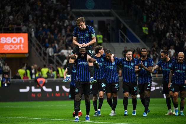 Nicolo Barella of Fc Inter celebrating after a goal during the Italian Serie A football match between Inter FC Internazionale and Cagliari Calcio on 17 of Avril 2026 at Giuseppe Meazza San Siro Siro stadium in Milan, Italy. Credit: Tiziano Ballabio  Copyright: xTizianoxBallabio IPAxSportx xipa-agency.netx xx IPA_74031069 IPA_Agency_IPA74031069