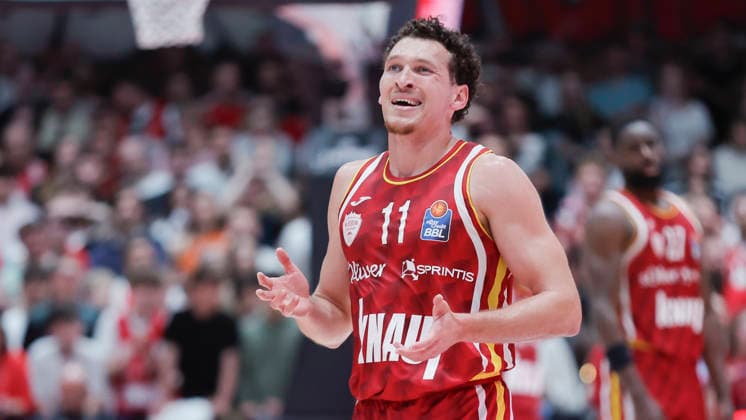 Im Bild: Verwunderung bei Brae Ivey (Wuerzburg Baskets, 11) 17.04.2026, Fitness First Wuerzburg Baskets vs. SKYLINERS Frankfurt, easyCredit BBL, 30. Spieltag, Deutschland, 97072, tectake-Arena Wuerzburg, Copyright: HMBxMedia xJulienxBecker
