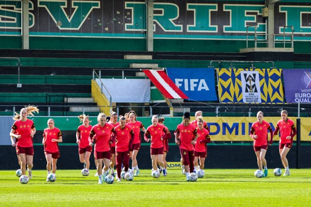 Ried im Innkreis, Österreich 17. April 2026: Vorbereitung auf das Frauen WM-Qualifikationsspiel Österreich vs. Deutschland - Abschlusstraining Im Bild: Die Spielerinnen der deutschen Fußballnationalmannschaft der Frauen beim Abschlusstraining in Ried im Innkreis Copyright: HMBxMedia MadeleinexFantini