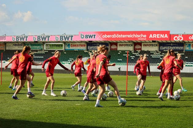 Ried im Innkreis, Österreich 17. April 2026: Vorbereitung auf das Frauen WM-Qualifikationsspiel Österreich vs. Deutschland - Abschlusstraining Im Bild: Die Spielerinnen der deutschen Fußballnationalmannschaft der Frauen beim Abschlusstraining in Ried im Innkreis Copyright: HMBxMedia MadeleinexFantini