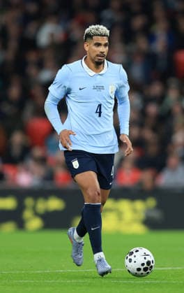 England v Uruguay - International Friendly, Länderspiel, Nationalmannschaft Ronald Araujo of Uruguay on the ball during the international friendly match between England and Uruguay at Wembley Stadium on March 27, 2026 in London, England. WARNING! This Photograph May Only Be Used For Newspaper And Or Magazine Editorial Purposes. May Not Be Used For Publications Involving 1 player, 1 Club Or 1 Competition Without Written Authorisation From Football DataCo Ltd. For Any Queries, Please Contact Football DataCo Ltd on +44 (0) 207 864 9121 London Wembley Stadium England United Kingdom Copyright: xAllstarxPicturexLibraryxLtdx
