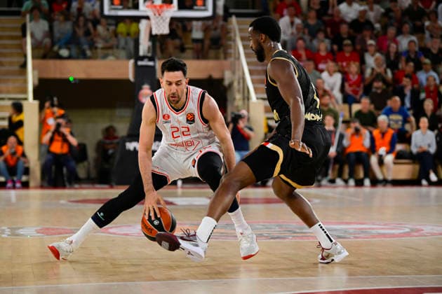 BASKET-BALL : AS Monaco VS HapoÃ«l Tel Aviv - Turkish Airlines EuroLeague - 17 04 2026 Vasilije Micic (HTA) - Turkish Airlines EuroLeague match between AS Monaco and HapoÃ«l Tel Aviv on April 17, 2026 at the Gaston-MÃ decin sports hall in Monaco. MonacoMonaco  Copyright: xWilliamxCannarellax
