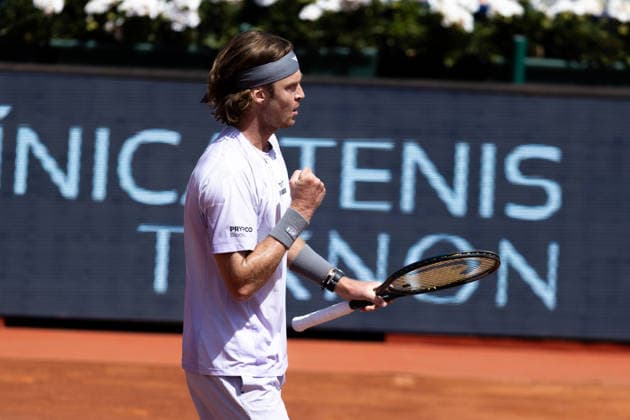 April 18, 2026, Barcelona, Barcelona, Spain: Russian professional ATP, Tennis Herren Tour tennis player ANDREY RUBLEV (RUS) celebrates winning a point during the semifinals match against HAMAD MEDJEDOVIC (SRB) at the Barcelona Open Banc Sabadell ATP 500 tennis tournament at the Real Club de Tenis Barcelona on April 18, 2026 in Barcelona, Spain. Barcelona Open Banc Sabadell 2026 - ATP 500  - ZUMAs316 20260418_znp_s316_001 Copyright: xMartixSeguraxRamonedax