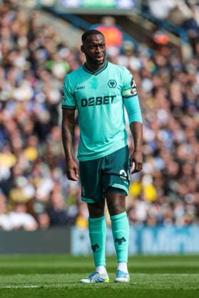 Leeds United v Wolverhampton Wanderers, Premier League Toti Gomes of Wolverhampton Wanderers during the Leeds United v Wolverhampton Wanderers Premier League match at Elland Road, Leeds, England on 18 April 2026 Credit: Richard Bierton Every Second Media Editorial use only. All images are copyright Every Second Media Limited. No images may be reproduced without prior permission. All rights reserved. Premier League and Football League images are subject to licensing agreements with Football DataCo Limited. see https: www.football-dataco.com Copyright: xIMAGO EveryxSecondxMediax ESM-1915-0045 RichardxBiertonx xEveryxSecondxMediax