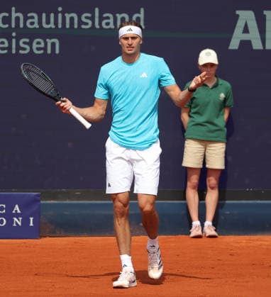 18.04.2026, BMW Open 2026 MTTC Iphitos Muenchen, Tennis , im Bild: Alexander Zverev versteht die Welt nicht mehr