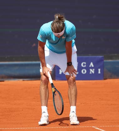 18.04.2026, BMW Open 2026 MTTC Iphitos Muenchen, Tennis , im Bild: Alexander Zverev (GER) verliert vs FLAVIO COBOLLI (ITA)
