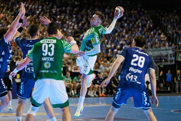 Lasse Bredekjaer ANDERSSON (Fuechse Berlin, 11) erzielt ein Tor, Aktion, Torwurf GER, TBV Lemgo Lippe vs. Fuechse Berlin, Handball, DHB Pokal, Halbfinale, Spielzeit 2025 2026, 18.04.2026, GER, TBV Lemgo Lippe vs. Fuechse Berlin, Handball, DHB Pokal, Halbfinale, Spielzeit 2025 2026, 18.04.2026, Koeln Copyright: xEibnerxPressefoto OliverxSchmidtx EP_OST