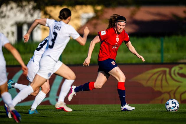 260418 Signe Gaupset of Norway during the FIFA Women s World Cup Qualifier football match between Slovenia and Norway on April 18, 2026 in Ptuj. Photo: Marius Simensen BILDBYRAN COP 238 MM0066 bbeng dam FIFA World Cup, WM, Weltmeisterschaft, Fussball qualifiers football fotball fotboll landskamp norge norway slovenia slovenien soccer vm kvalik vm-kvalifisering kvinner Copyright: MARIUSxSIMENSEN BB260418ZP006