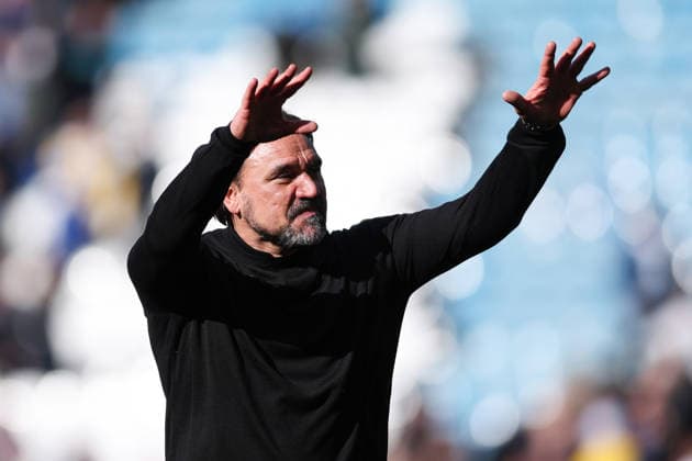 Leeds, England, 18th April 2026. Daniel Farke, Manager of Leeds United, acknowledges the fans following victory in the Leeds United vs Wolverhampton Wanderers Premier League match at Elland Road, Leeds. Picture credit should read: Jessica Hornby Sportimage EDITORIAL USE ONLY. No use with unauthorised audio, video, data, fixture lists, club league logos or live services. Online in-match use limited to 120 images, no video emulation. No use in betting, games or single club league player publications. SPI_059_JH_LEEDS_UNITED_WOLVES SPI-4700-0059