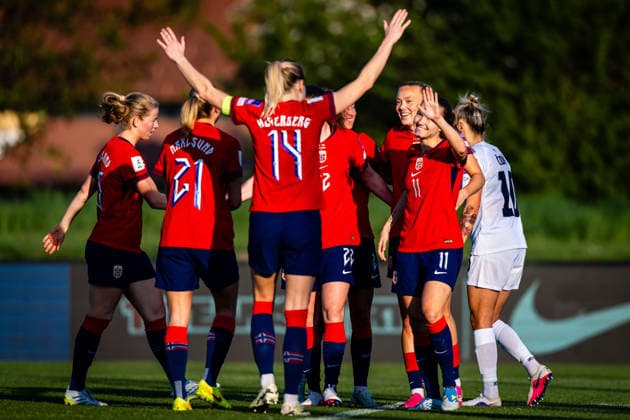 260418 Synne Sofie Kinden Jensen of Norway celebrates after scoring the 1-2 goal during the FIFA Women s World Cup Qualifier football match between Slovenia and Norway on April 18, 2026 in Ptuj. Photo: Marius Simensen BILDBYRAN COP 238 MM0066 bbeng dam FIFA World Cup, WM, Weltmeisterschaft, Fussball qualifiers football fotball fotboll jubel landskamp norge norway slovenia slovenien soccer vm kvalik vm-kvalifisering kvinner Copyright: MARIUSxSIMENSEN BB260418ZM009
