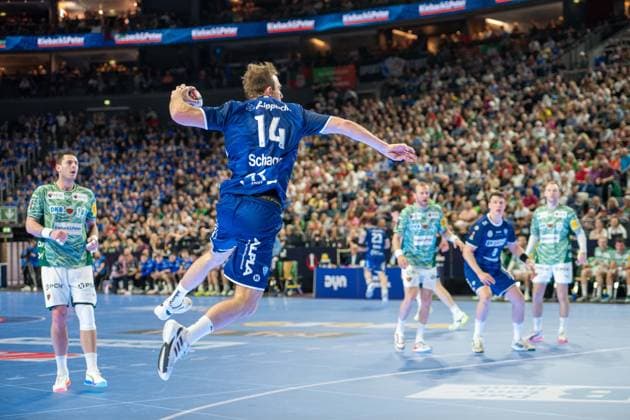 Bobby Schagen, Aussen (TBV Lemgo Lippe 14), TBV Lemgo Lippe vs. Fuechse Berlin, DHB-Pokal Maenner, Herren, 5. Spieltag, Halbfinale, Daikin HBL, Lidl Final 4, 18.04.2026 Köln NRW Deutschland