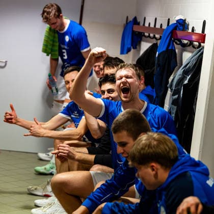 18.04.2026, GER, Volleyball, 2.BL Maenner Sued PlayOff (Best of 2 mit Golden Set), Saison 2025 2026, Blue Volleys Gotha - Enervigo Volleys Dresden Die Blue Volleys Gotha ziehen in das Finale der PlayOffs 2.Bundesliga ein, mit im Bild Tim Wagner (Blue Volleys Gotha) 99867 Gotha Sporthalle Sportanlage Ernesti Thüringen Deutschland