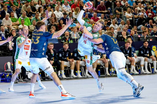 18.04.2026, xsscx, Handball, DHB-Pokal Lidl Final4, Halbfinale, Bergischer HC - SC Magdeburg, Saison 2025 2026 Herren, Lanxess Arena, Köln: Gisli Kristjansson (SC Magdeburg 10) im Zweikampf gegen Gerdas Babarskas (Bergischer HC 14) Photo: xSandraxScherningxPressefotoKochx Nordrhein-Westfalen Deutschland