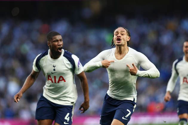 Tottenham Hotspur v Brighton & Hove Albion, Premier League Xavi Simons of Tottenham Hotspur scores a GOAL 2-1 and celebrates during the Tottenham Hotspur v Brighton & Hove Albion Premier League match at the Tottenham Hotspur Stadium, London, England on 18 April 2026 Credit: Ian Stephen Every Second Media Editorial use only. All images are copyright Every Second Media Limited. No images may be reproduced without prior permission. All rights reserved. Premier League and Football League images are subject to licensing agreements with Football DataCo Limited. see https: www.football-dataco.com Copyright: xIMAGO EveryxSecondxMediax ESM-1919-0014 IanxStephenx xEveryxSecondxMediax