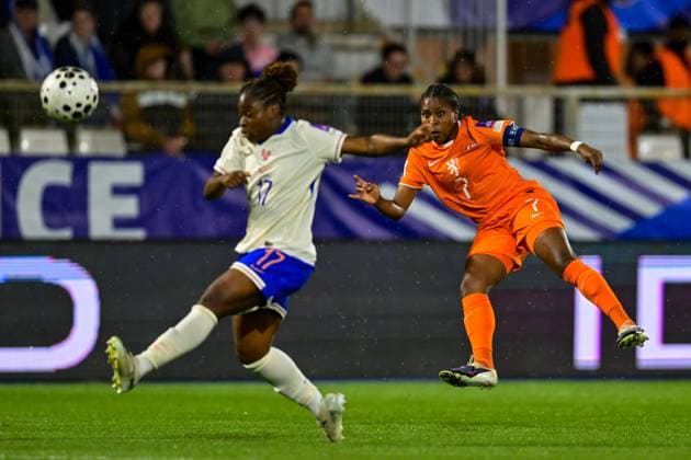 AUXERRE , 18-04-2026 , Stade de l Abbe-Deschamps , Season 2025 2026 , UEFA worldcup qualification football , match between France and The Netherlands (women) , picture shows Netherlands player Lineth Beerensteyn France - Netherlands (women)  x203134066x Copyright: