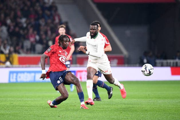 Lille OSC v OGC Nice - Ligue 1 McDonald s 2025 2026 17 Ngalayel Ngal ayel MUKAU (losc) during the Ligue 1 McDonald s match between Lille OSC and OGC Nice at Stade Pierre Mauroy on April 18, 2026 in Lille, France. Lille France  Copyright: xFEPx 776348359