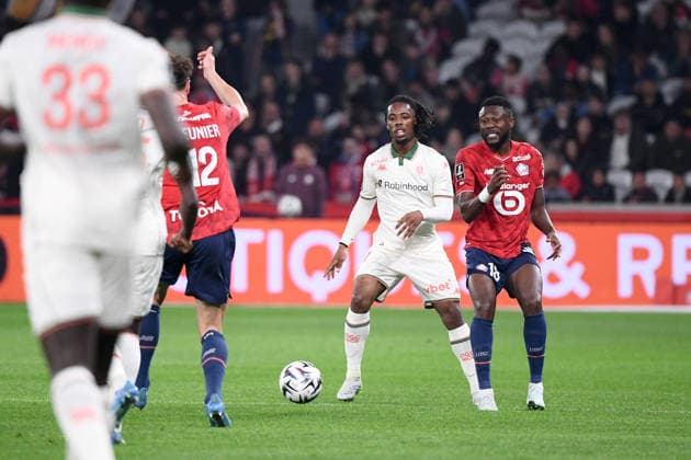 Lille OSC v OGC Nice - Ligue 1 McDonald s 2025 2026 11 Elye WAHI (ogcn) - 18 Chancel MBEMBA (losc) during the Ligue 1 McDonald s match between Lille OSC and OGC Nice at Stade Pierre Mauroy on April 18, 2026 in Lille, France. Lille France  Copyright: xFEPx 776348359