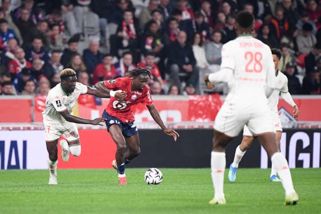 Lille OSC v OGC Nice - Ligue 1 McDonald s 2025 2026 17 Ngalayel Ngal ayel MUKAU (losc) during the Ligue 1 McDonald s match between Lille OSC and OGC Nice at Stade Pierre Mauroy on April 18, 2026 in Lille, France. Lille France  Copyright: xFEPx 776348359