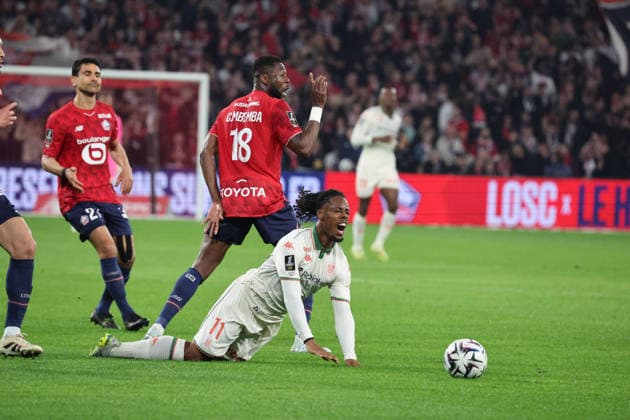 FOOTBALL : LOSC Lille vs OGC Nice- Ligue 1 J30 - 18 04 2026 Elye WAHI (OGC Nice) lors du match LOSC Lille vs OGC Nice, Ligue 1 J30, Decathlon Arena stade Pierre Mauroy, le 18 avril 2026 - photo Laurent Sanson PsnewZ  Copyright: xLaurentxSANSONx xPsnewZx
