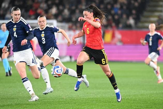 Scotland s Jenna Clark and Belgium s Aurelie Reynders pictured during a soccer game between Belgium s national women s team the Red Flames and Scotland, on Saturday 18 April 2026 in Leuven, in the fourth of six games of the qualifiers for the 2027 FIFA Women s World Cup. JILLxDELSAUX  x171270072x