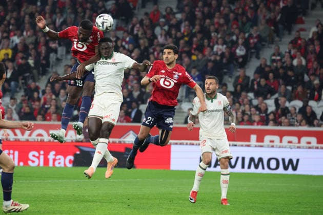 FOOTBALL : LOSC Lille vs OGC Nice- Ligue 1 J30 - 18 04 2026 Chancel MBEMBA (LOSC Lille) lors du match LOSC Lille vs OGC Nice, Ligue 1 J30, Decathlon Arena stade Pierre Mauroy, le 18 avril 2026 - photo Laurent Sanson PsnewZ  Copyright: xLaurentxSANSONx xPsnewZx