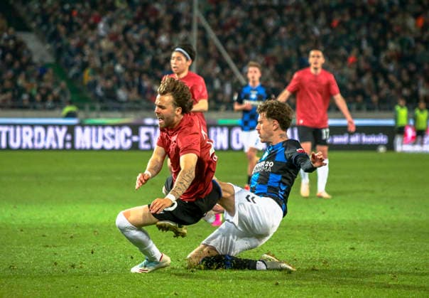 Deutschland: Fussball 2.Bundesliga 2025 2026, 30. Spieltag - Hannover 96 vs SC Paderborn 07 - Heinz von Heiden Arena Stadion (Hannover): Kolja Oudenne (Hannover 96, 29) Hannover