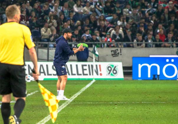 Deutschland: Fussball 2.Bundesliga 2025 2026, 30. Spieltag - Hannover 96 vs SC Paderborn 07 - Heinz von Heiden Arena Stadion (Hannover): Ralf Kettemann (Trainer SC Paderborn 07) Hannover