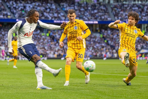 Tottenham Hotspur v Brighton and Hove Albion, Premier League, Football, Tottenham Hotspur Stadium, London, UK - 18 Apr 2026 Mathys Tel of Tottenham Hotspur (11) attempt on goal London Tottenham Hotspur Stadium Tottenham GBR, UK NEWSPAPERS OUT Copyright: xEllixBirchx