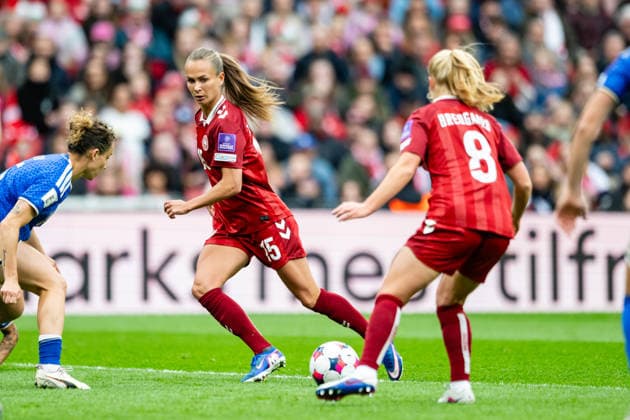 Denmark v Italy, Women™s World Cup Qualification, Copenhagen, Denmark Copenhagen, Denmark. 18th, April 2026. Frederikke Thogersen (15) of Denmark seen during the Women™s World Cup Qualifier between Denmark and Italy at Parken in Copenhagen. Denmark, Copenhagen  Copyright: xGonzalesxPhoto TobiasxJorgensenx