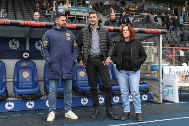 19.04.2025, xtgx, Fussball 2. Bundesliga, Eintracht Braunschweig - Hertha BSC Berlin v.l. Dennis Kruppke (Braunschweig), Benjamin Kessel (Braunschweig, Geschaeftsfuehrer , Nicole Kumpis (Braunschweig, Praesidentin) (DFL DFB REGULATIONS PROHIBIT ANY USE OF PHOTOGRAPHS as IMAGE SEQUENCES and or QUASI-VIDEO) Braunschweig