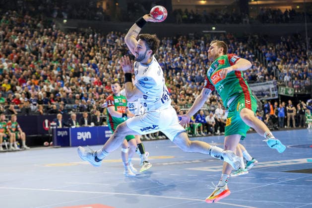 19.04.2026, xsscx, Handball, DHB-Pokal Lidl Final4, Spiel um Platz 3, TBV Lemgo-Lippe - SC Magdeburg, Saison 2025 2026 Herren, Lanxess Arena, Köln: Tim Suton (TBV Lemgo Lippe 23) beim Wurf Photo: xSandraxScherningxPressefotoKochx Nordrhein-Westfalen Deutschland